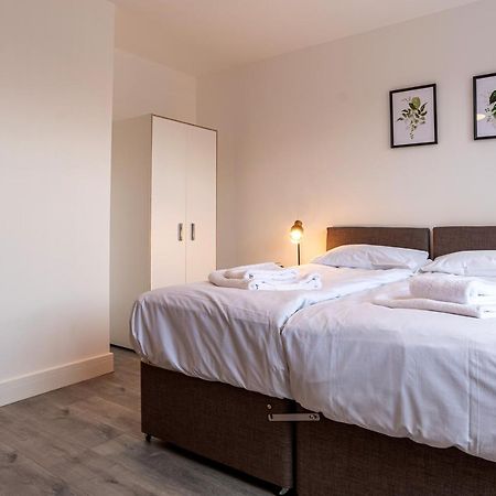 Copenhagen Court Apartments Basingstoke Luaran gambar