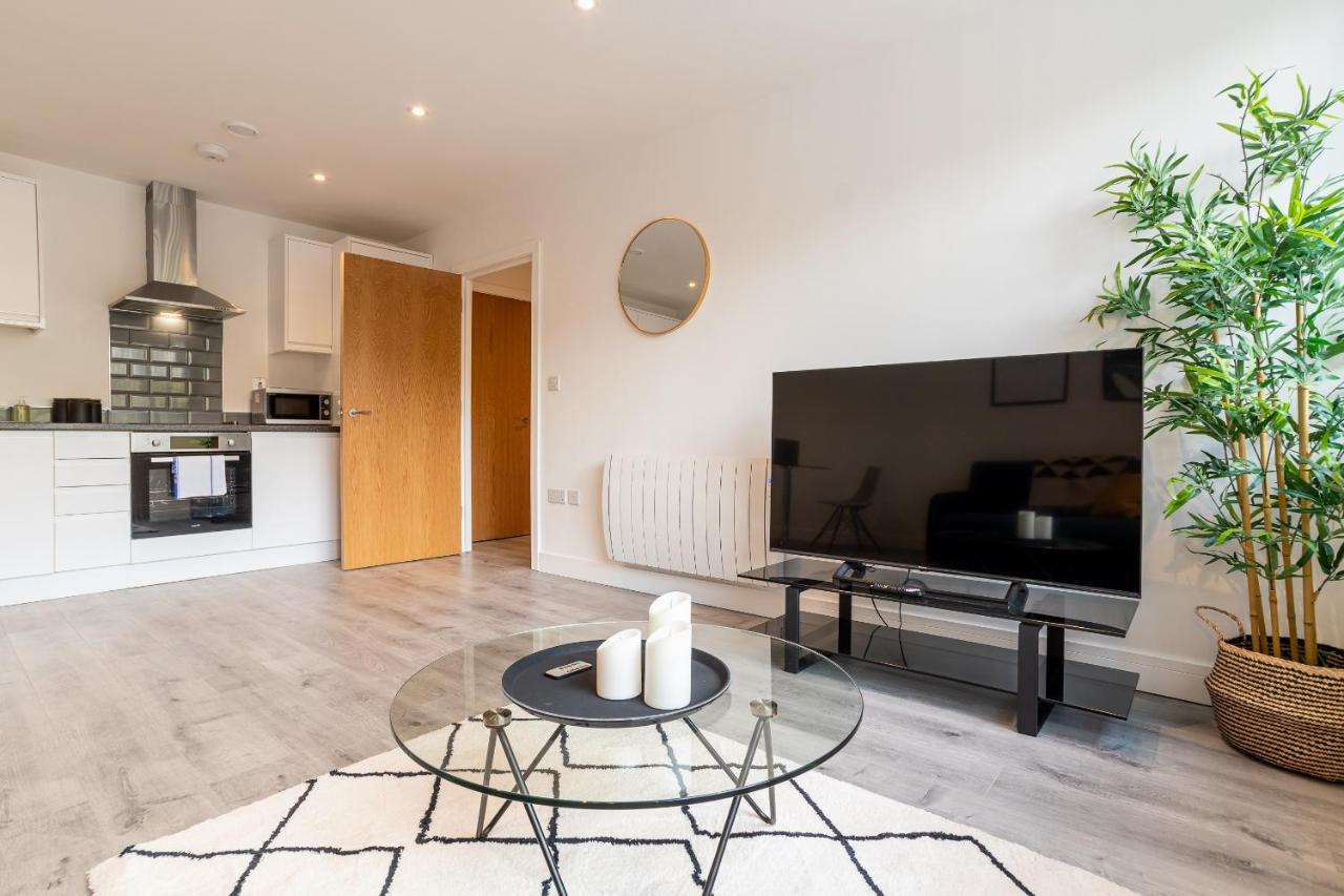 Copenhagen Court Apartments Basingstoke Luaran gambar