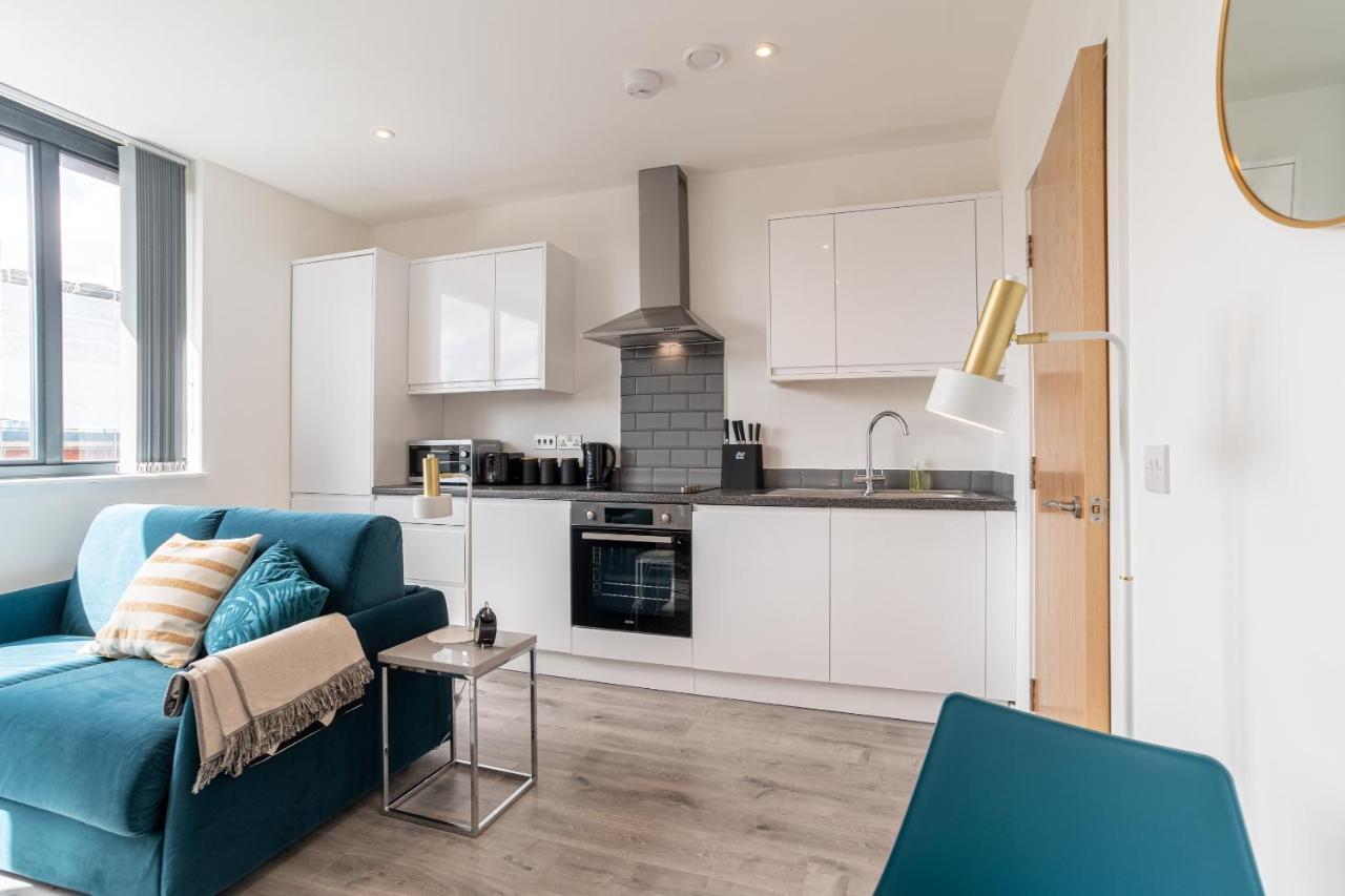 Copenhagen Court Apartments Basingstoke Luaran gambar