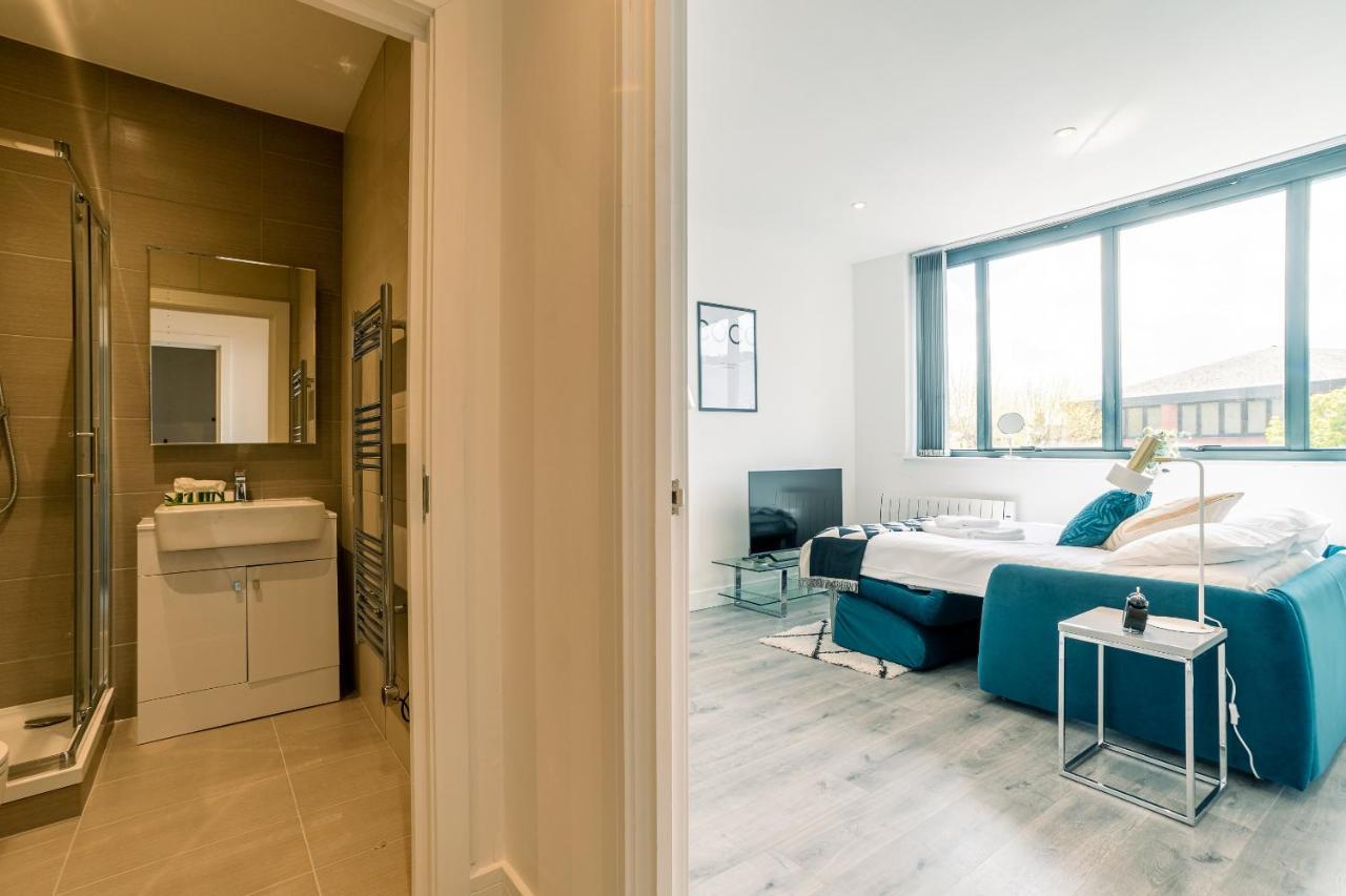 Copenhagen Court Apartments Basingstoke Luaran gambar