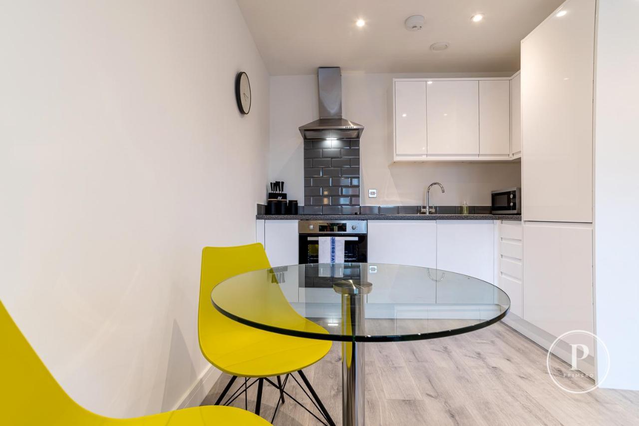 Copenhagen Court Apartments Basingstoke Luaran gambar