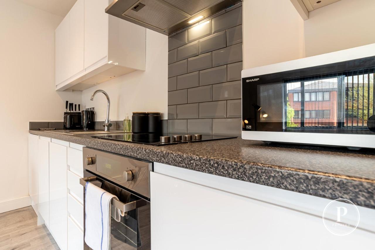 Copenhagen Court Apartments Basingstoke Luaran gambar