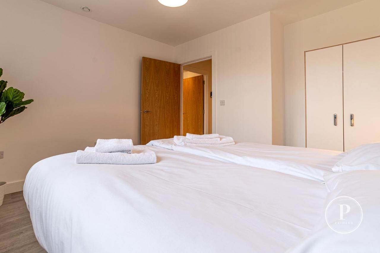 Copenhagen Court Apartments Basingstoke Luaran gambar