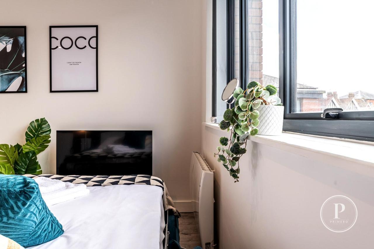 Copenhagen Court Apartments Basingstoke Luaran gambar