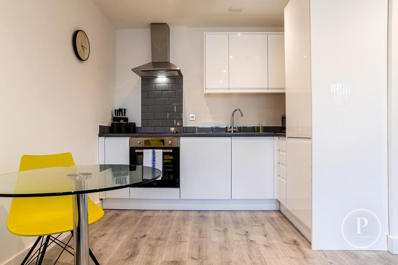Copenhagen Court Apartments Basingstoke Luaran gambar